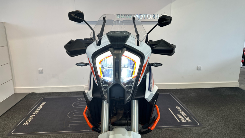 Ktm Adventure 1290 Super Adventure S (22MY)